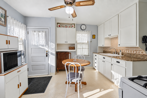 655 Simpson Street, Saint Paul, MN 55104