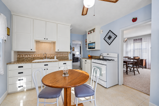 655 Simpson Street, Saint Paul, MN 55104