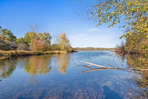 Explore the beauty of nearby Deep Lake and Pleasant Lake, with opportunities for canoeing, kayaking and outdoor adventures.