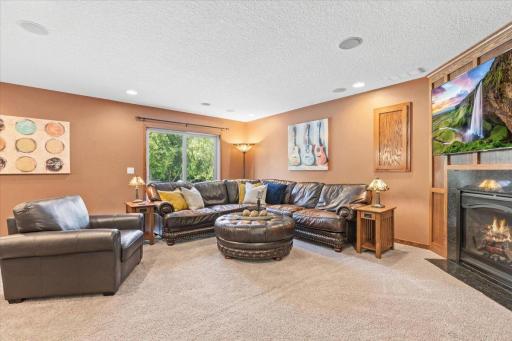 22576 Amy Lane, Rogers, MN 55374