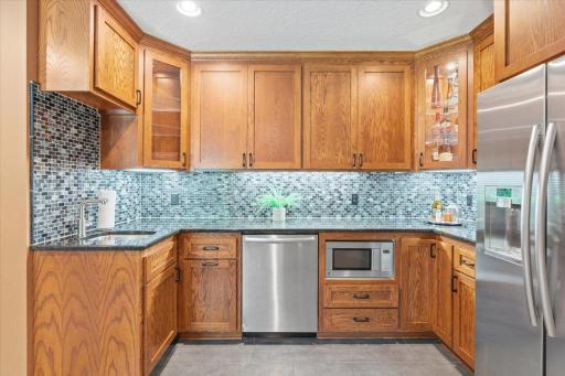 Entertainer's Dream! Lower Level Second Kitchen