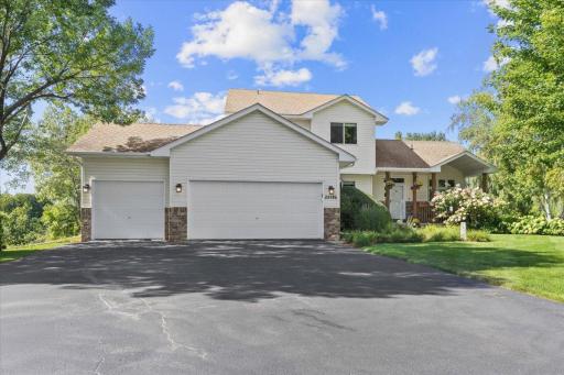 22576 Amy Lane, Rogers, MN 55374