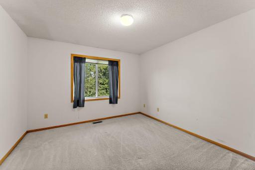 13228 Vintage Street NW, Coon Rapids, MN 55448