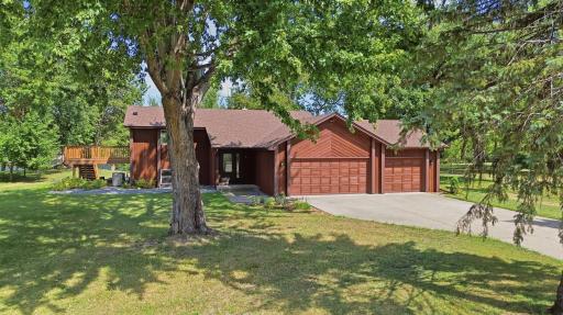 117 Mississippi Drive, Monticello, MN 55362