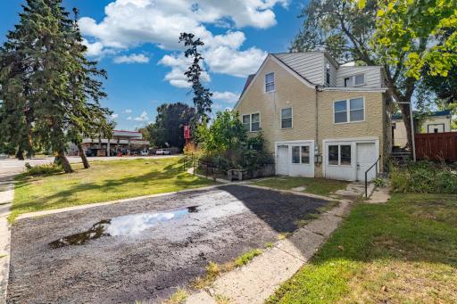 6404 Minnetonka Boulevard, Saint Louis Park, MN 55426