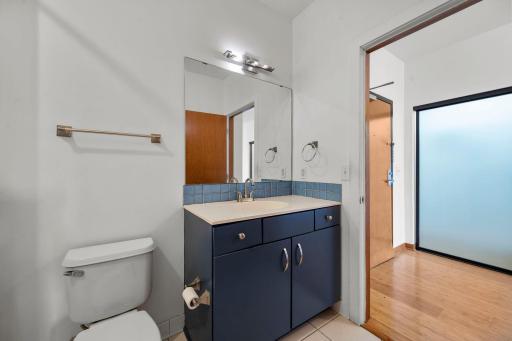 15 E Franklin Avenue, 210, Minneapolis, MN 55404