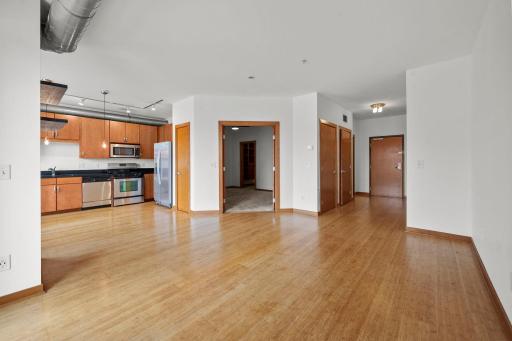 15 E Franklin Avenue, 210, Minneapolis, MN 55404