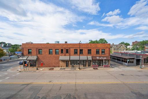 15 E Franklin Avenue, 210, Minneapolis, MN 55404