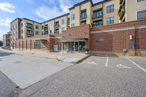 15 E Franklin Avenue, 210, Minneapolis, MN 55404