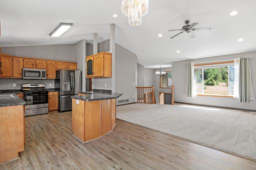 12416 280th Ave, Zimmerman, MN-7.jpg