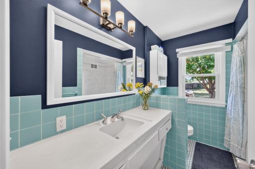 3812 Buchanan Street NE, Columbia Heights, MN 55421