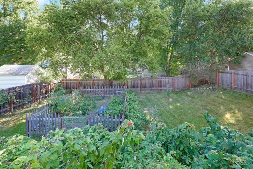 3414 Yates Avenue N, Crystal, MN 55422