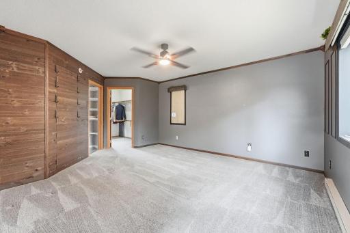 920 Spring Street, Clearwater, MN 55320