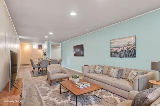 725 50 1/2 Avenue NE, Columbia Heights, MN 55421