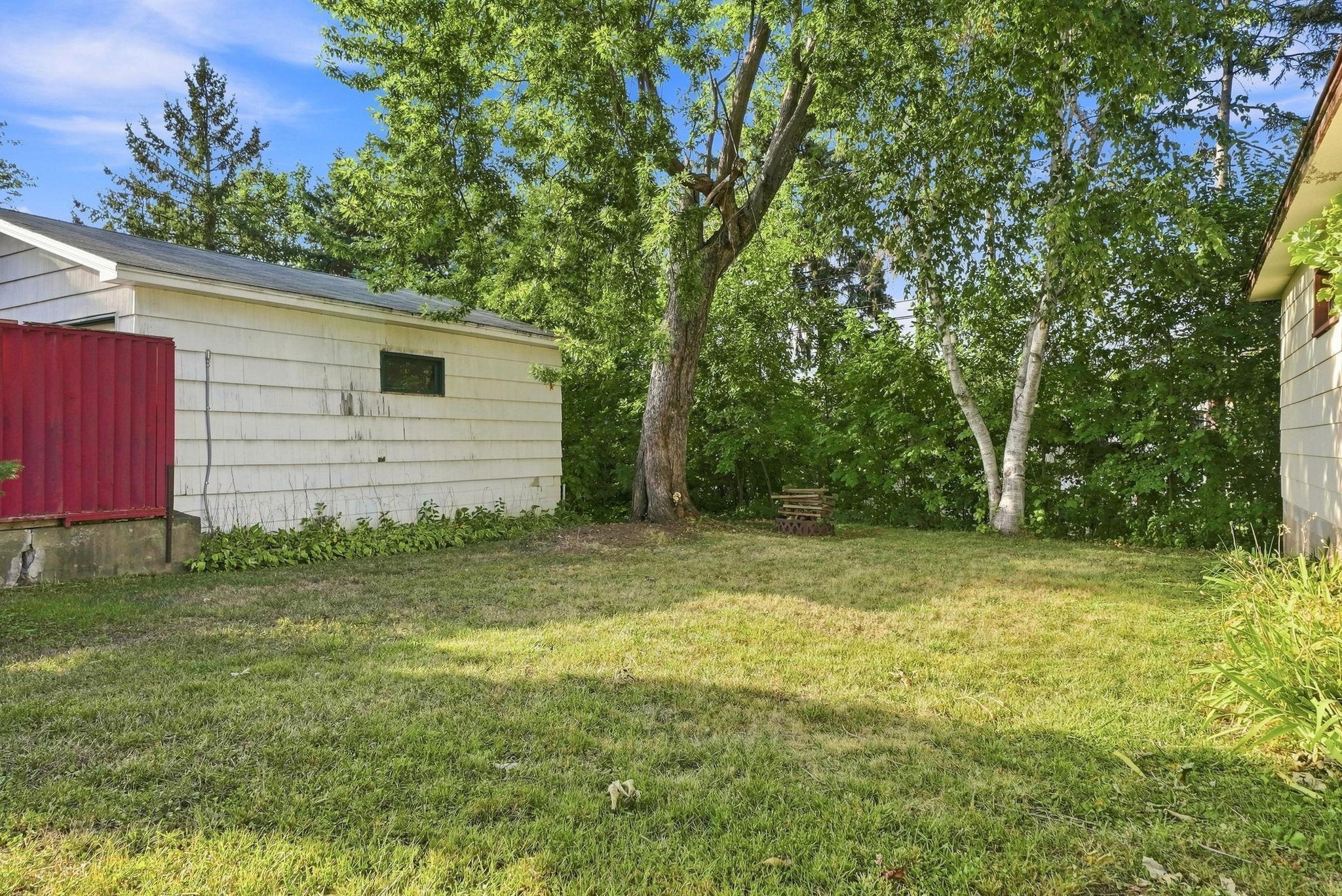 57-web-or-mls-12_Ave_NE_08545.jpg