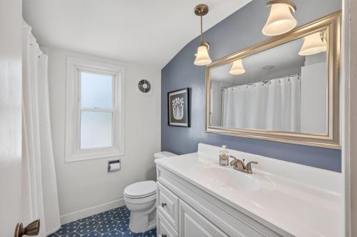 1371 Eleanor Avenue, Saint Paul, MN 55116
