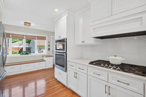 1371 Eleanor Avenue, Saint Paul, MN 55116