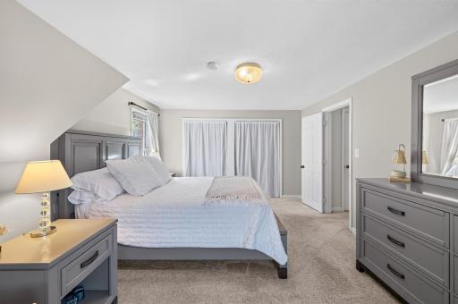 1371 Eleanor Avenue, Saint Paul, MN 55116