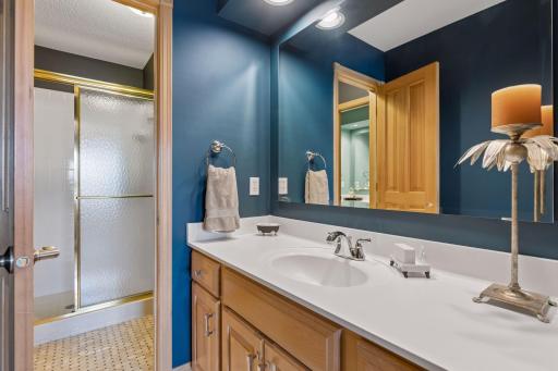 16465 Eagle Ridge Drive, Minnetonka, MN 55345