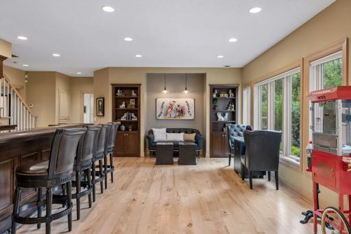 16465 Eagle Ridge Drive, Minnetonka, MN 55345