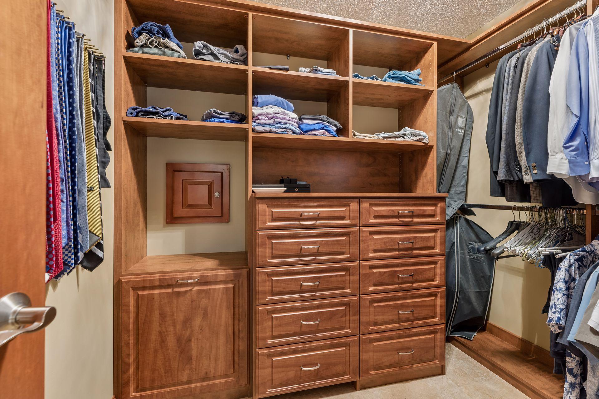 2 Closets in Primary suite