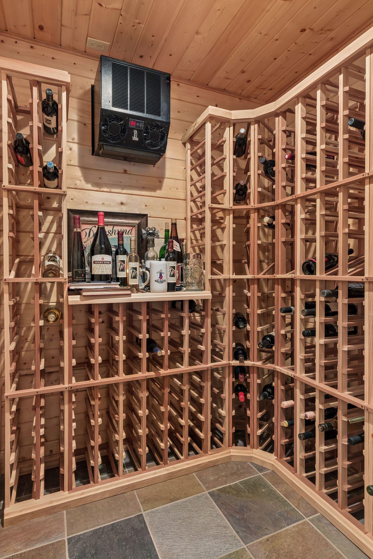 Wine closet
