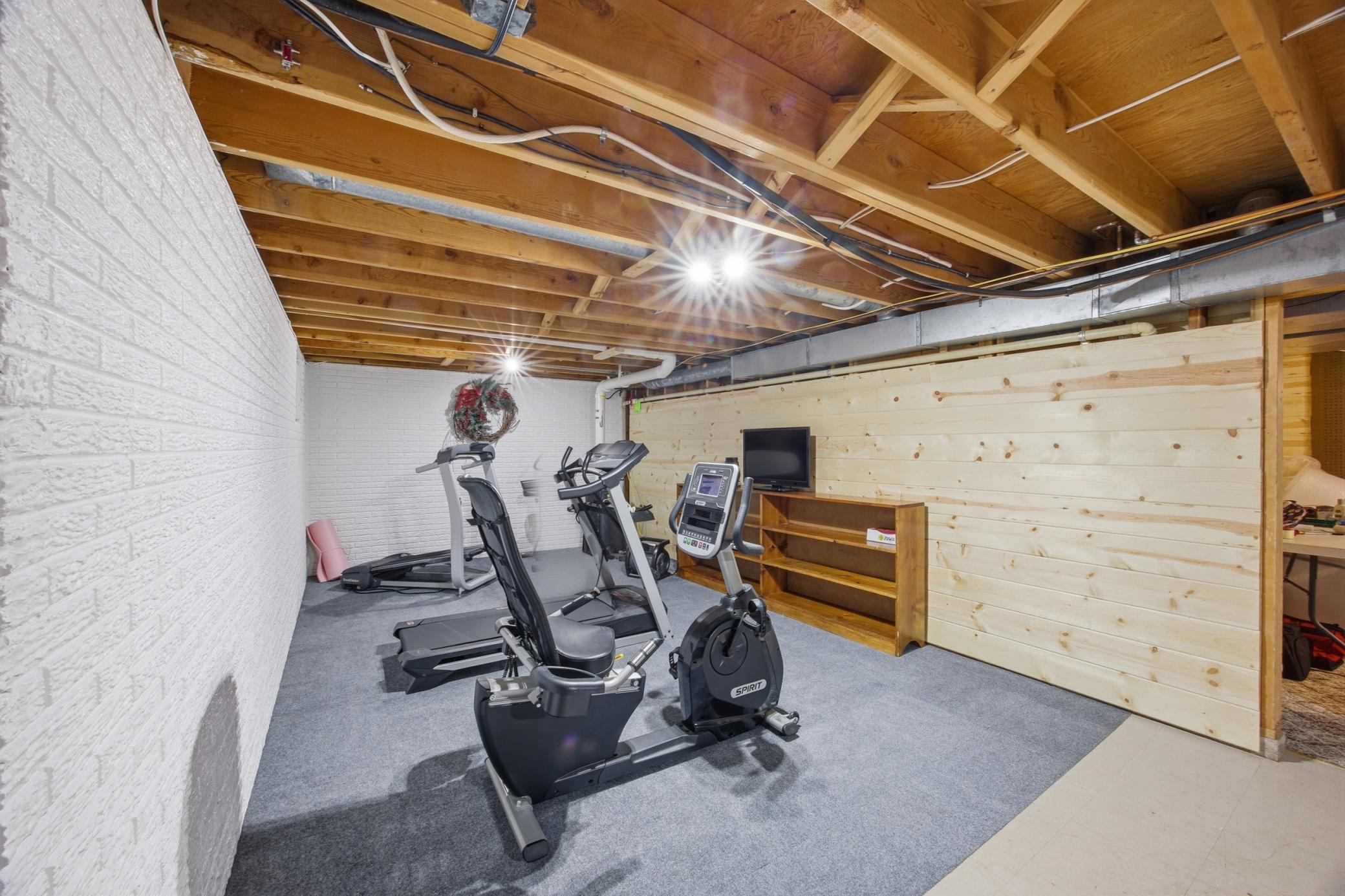 Bonus/Flex Space