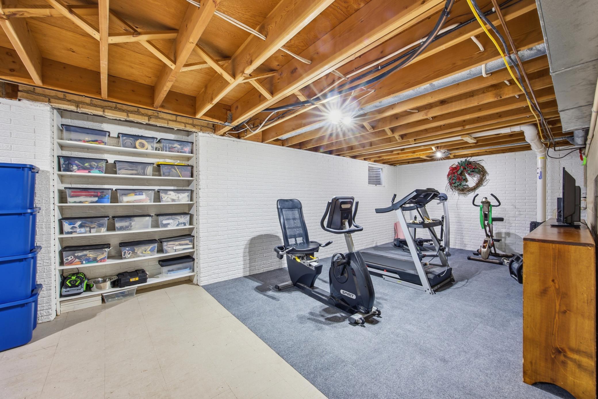 Bonus/Flex Space