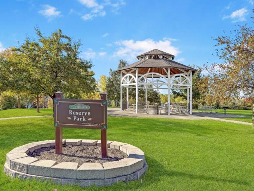13710 54th Avenue N, 304, Plymouth, MN 55446