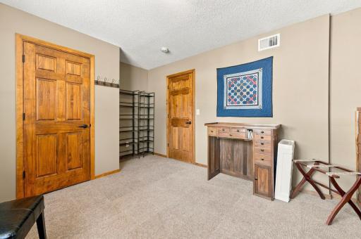 101 Glenn Road NW, Alexandria, MN 56308