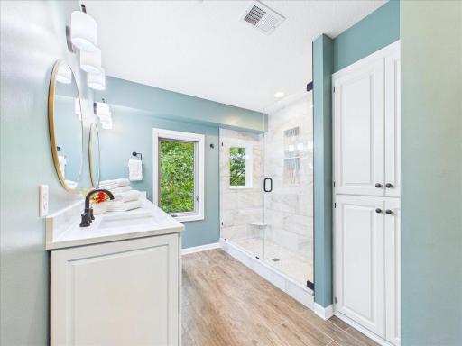 Beautiful updated primary bath