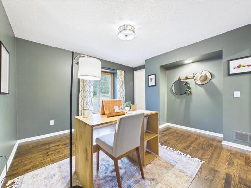 Working from home? great office on the main level