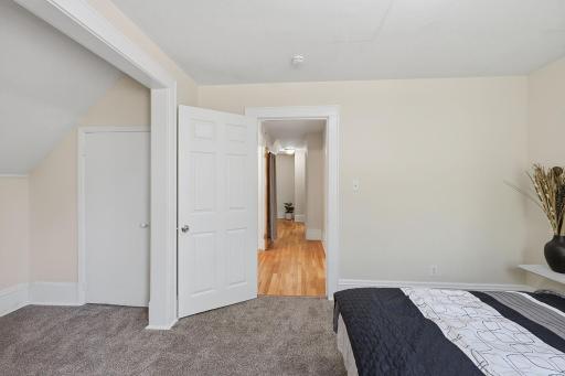 1032 Desoto Street, Saint Paul, MN 55130