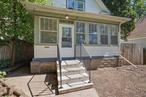 1032 Desoto Street, Saint Paul, MN 55130