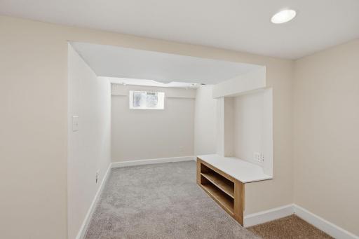 28-web-or-mls-1032_Desoto_St_Saint_Paul_MN_024.jpg