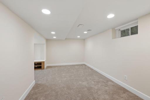 26-web-or-mls-1032_Desoto_St_Saint_Paul_MN_022.jpg