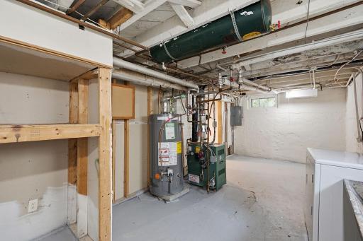 25-web-or-mls-1032_Desoto_St_Saint_Paul_MN_021.jpg