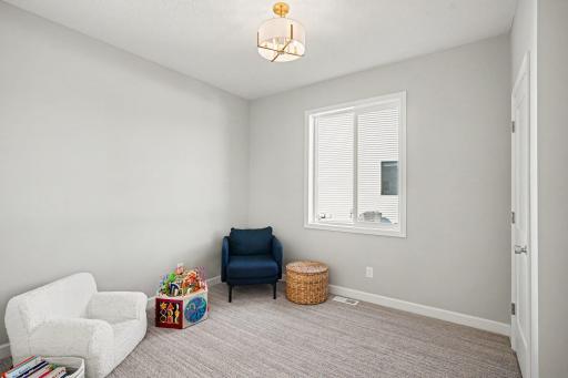 Main floor flex room-(add a door for another bedroom or for private office)
