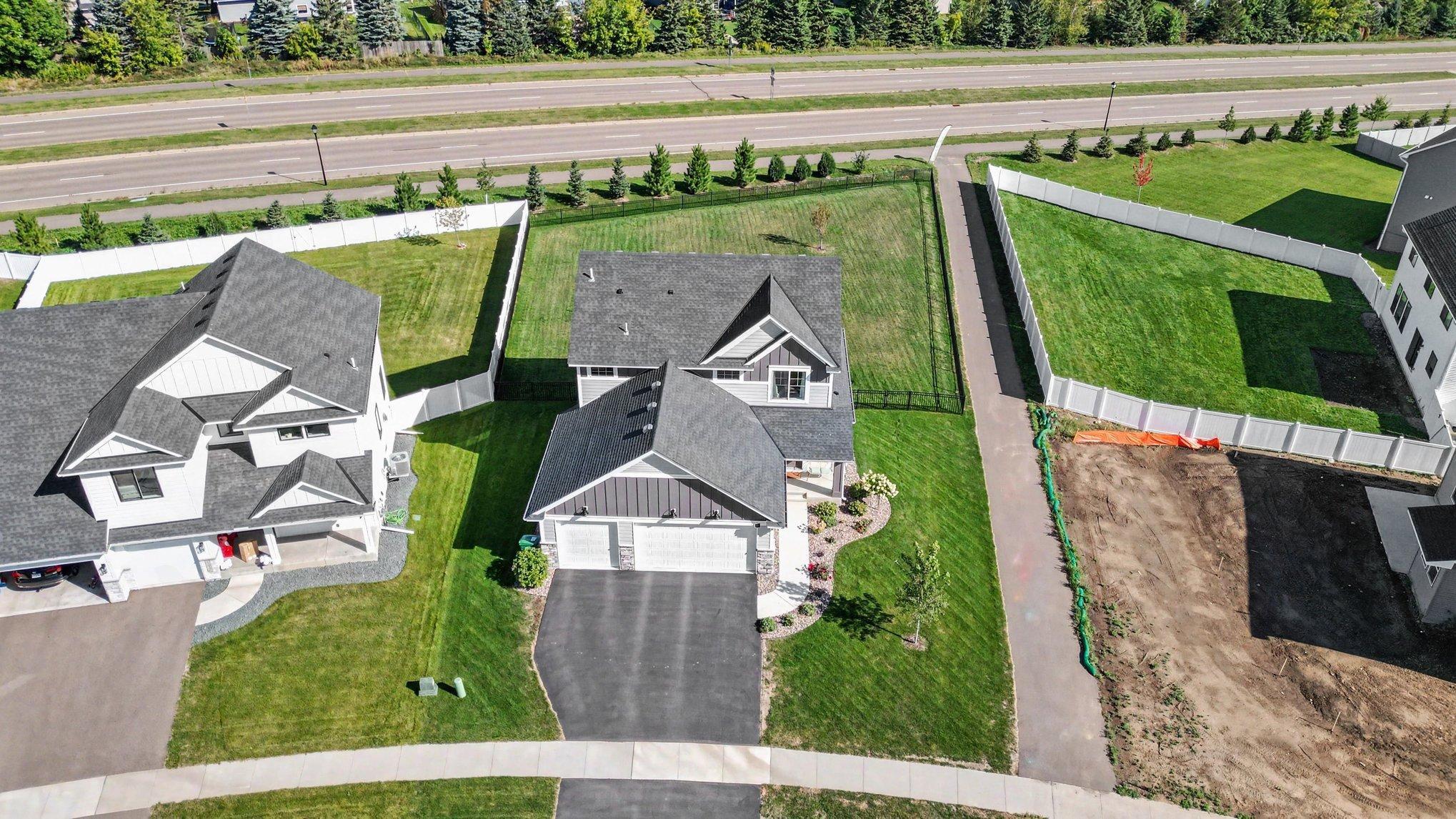 Great location with no backyard neighbors