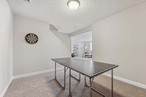17945 Hidden Creek Trail, Lakeville, MN 55044