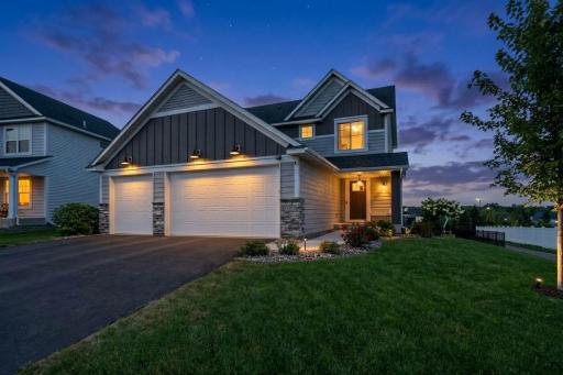 17945 Hidden Creek Trail, Lakeville, MN 55044