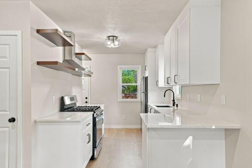 3857 44th Avenue S, Minneapolis, MN 55406