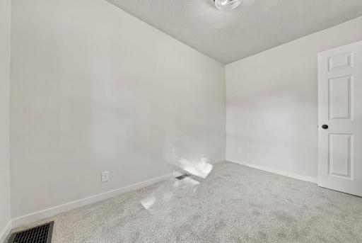 3857 44th Avenue S, Minneapolis, MN 55406