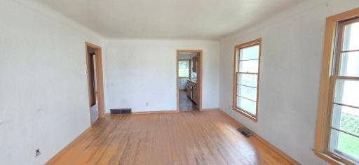 1034 Bidwell Street, Saint Paul, MN 55118