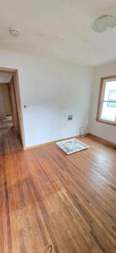 1034 Bidwell Street, Saint Paul, MN 55118