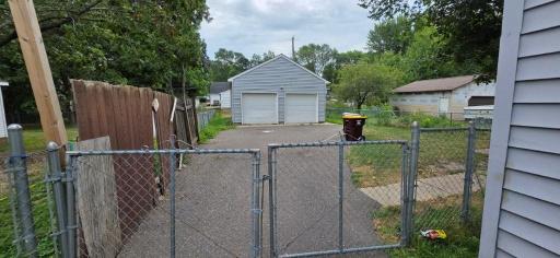 1034 Bidwell Street, Saint Paul, MN 55118