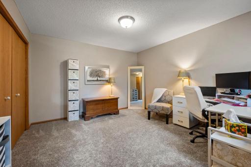 832 Summer Pines Circle, Hudson, WI 54016