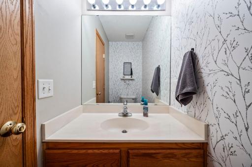 832 Summer Pines Circle, Hudson, WI 54016