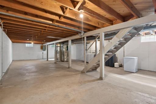 Lower level: unfinished basement ready to be finished for extra square footage