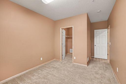 15493 June Grass Lane, Eden Prairie, MN 55347